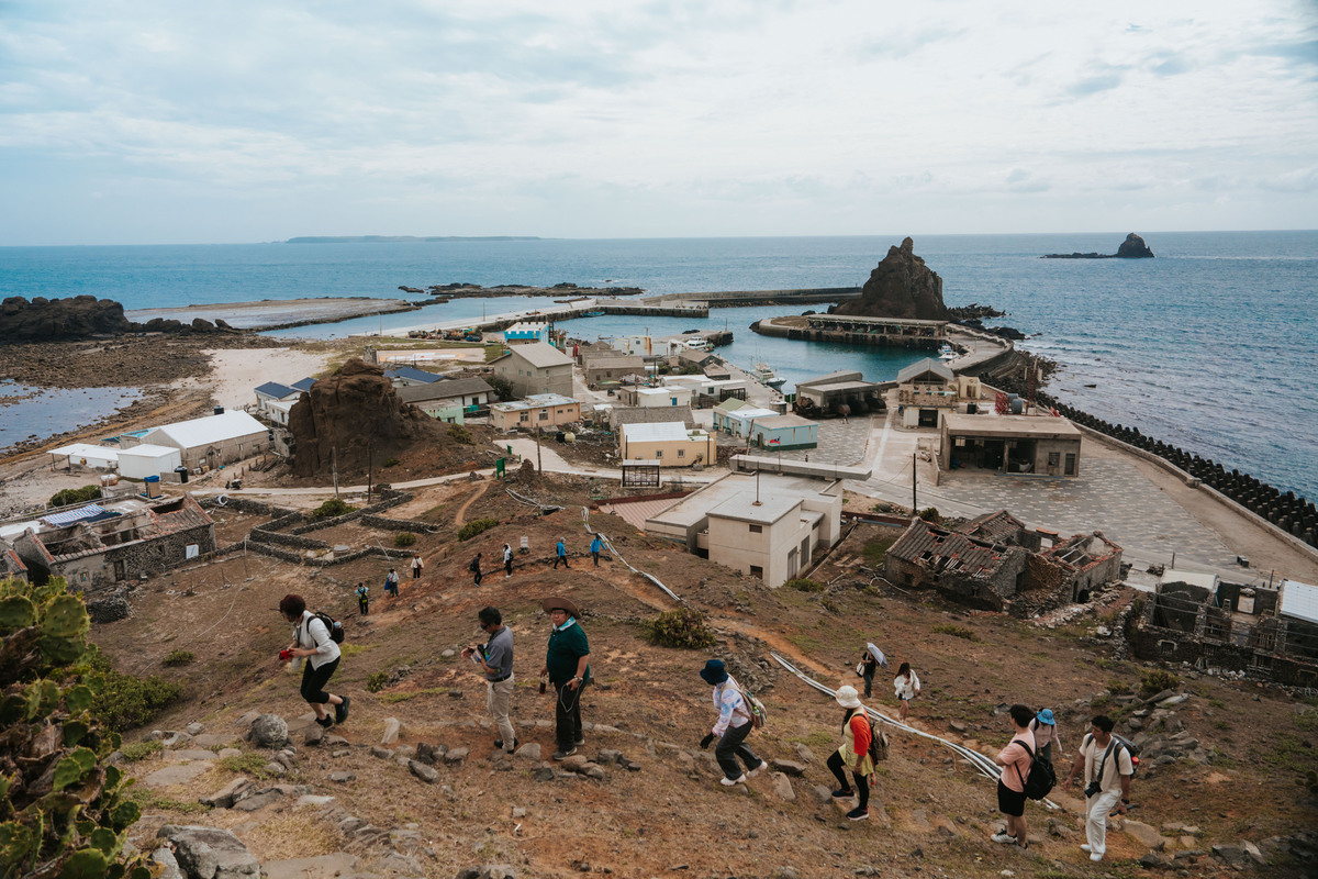 探訪花嶼獨特地質景觀，領略離島的自然風光。 圖：澎湖國家風景區管理處/提供